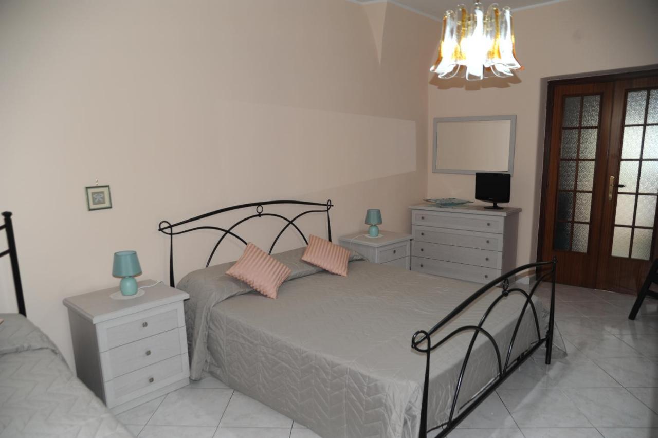 Casa Vacanze Il Nespolo Catania Luaran gambar
