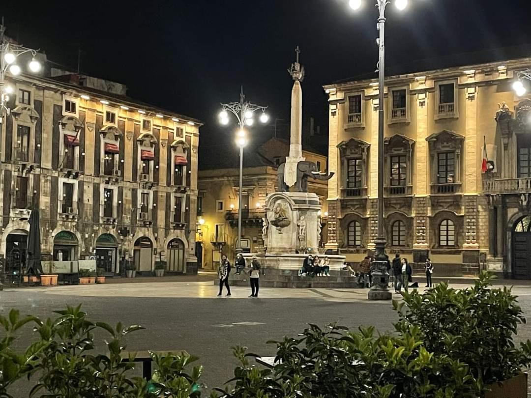 Casa Vacanze Il Nespolo Catania Luaran gambar
